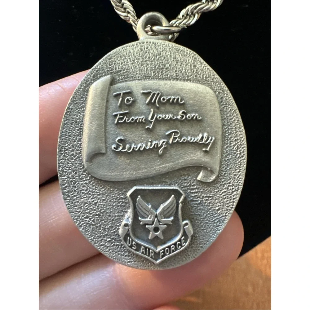 N/A army oval